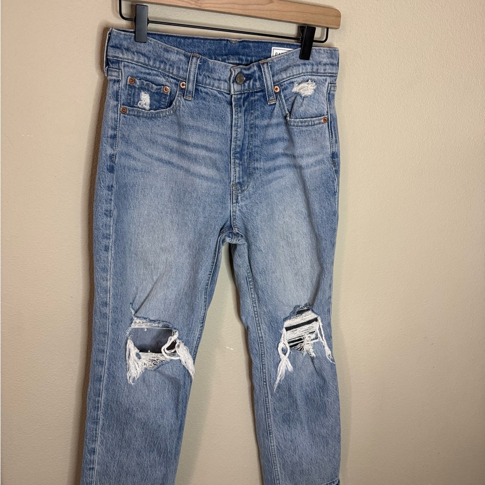 Gap -Size 28 Petite - Straight High Rise Distressed
